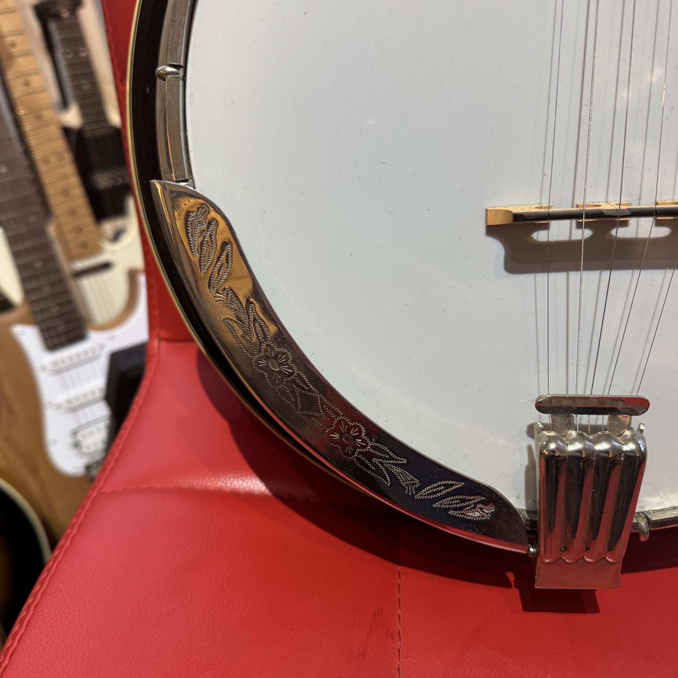 Ozark 5-String Banjo with Resonator - Image 4