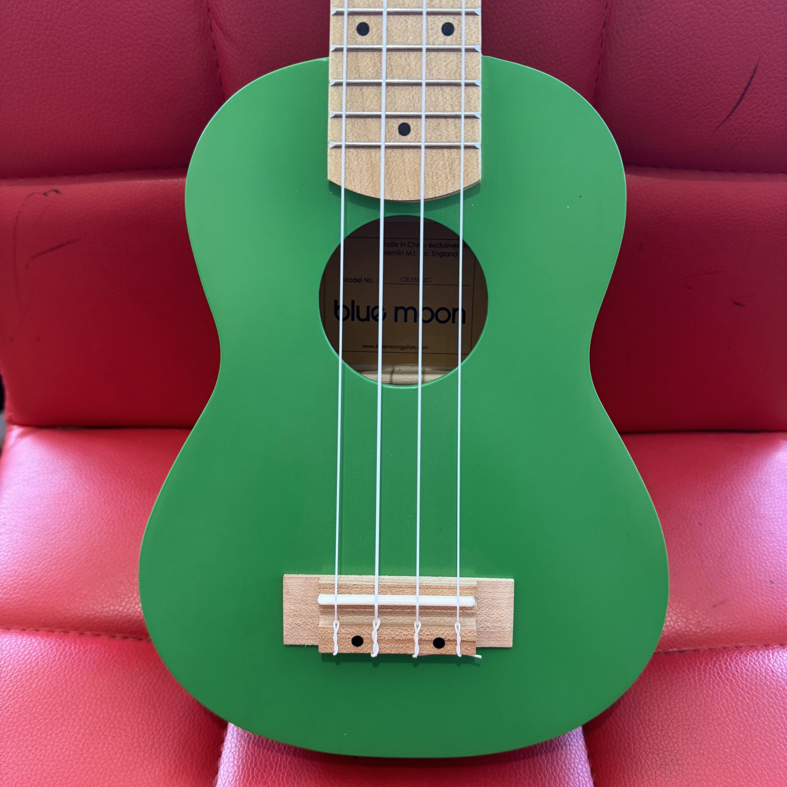 Blue Moon BU-04 Soprano Green Ukulele - Image 2